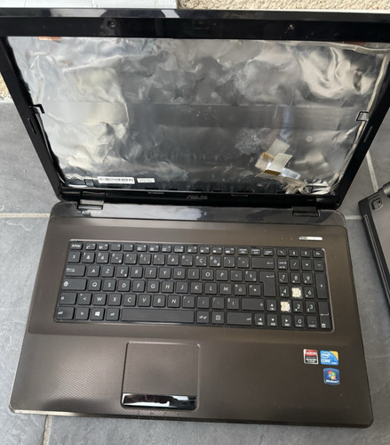 Laptop asus pro7aj nicht - pro7aj,