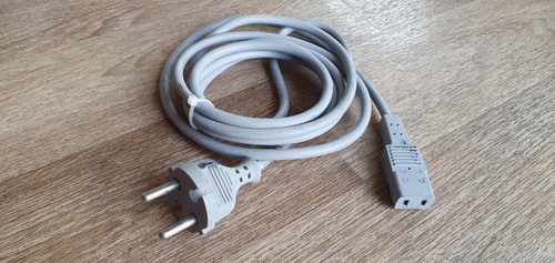 Netzkabel für