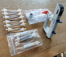 Eppendorf Multipette M4 +