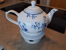 Laura Ashley Blueprint Collectables Teekanne 1 6l mit Stövchen Porzellan