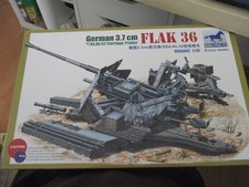 Bronco CB35042 1/35 German 3,7cm Flakvierling 36 mit SD.Ah.52
