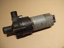 Mercedes SLK R170 CLK W208 W203 Vito Umwälzpumpe Pumpe Wasserpumpe 0018351364