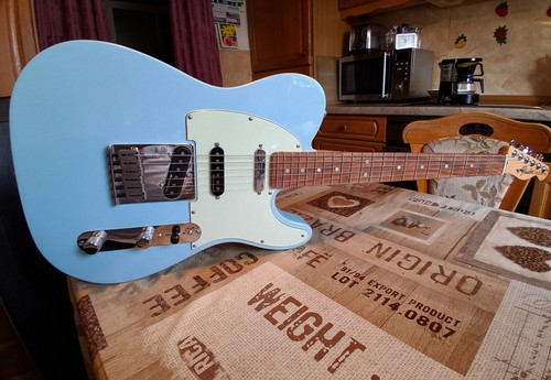 Verkaufe hier eine fender - verkaufe,