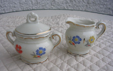 Zuckerdose + Milchkännchen /