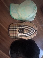 Eine Cap 15€ Alle Zusammen 40€