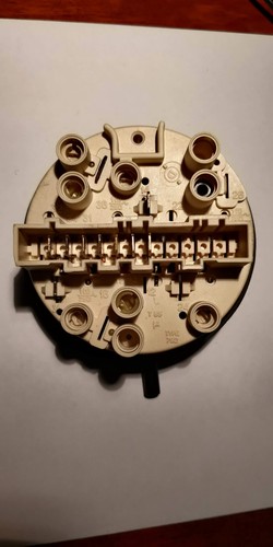 Druckdose für waschmaschine - druckdose,