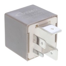 Relais Kraftstoffpumpe