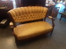 Gründerzeit Sofa Nußbaum  um 1890 sehr selten