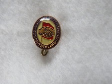 DDR - Parteiabzeichen - SED