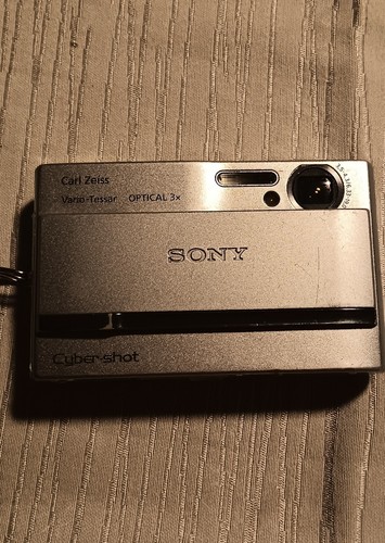 Sony cybershot carl - cybershot,