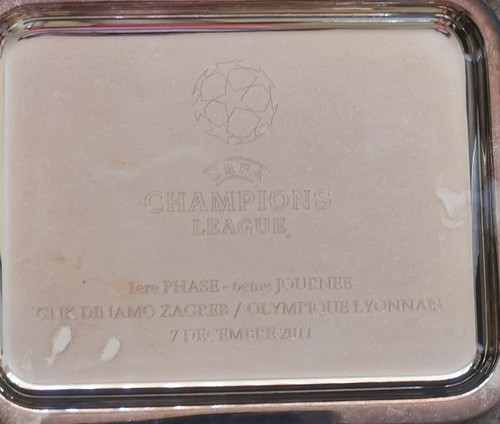 Uefa champions league dinamo - league,