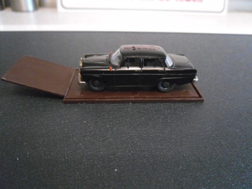Brekina mercedes 190 taxi - 190, ohne