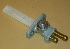 Benzinhahn am Tank für Suzuki