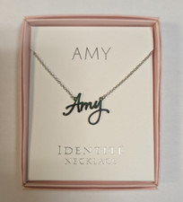 Identité personalisierte Namenskette in Geschenkbox - elegante Silberkette