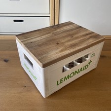 LEMONAID Hocker Akazie, Nachttisch, Holzauflage, Deckel Getränkekiste UpCycling