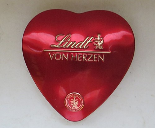 Blechdose lindt herzform - blechdose, in