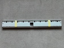 2 Stück IKEA Besta Wandschiene 60 cm silberfarben kpl. mit Verbinder | SEHR GUT