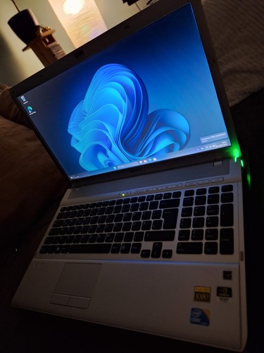 Sony vaio i5 neue - |,