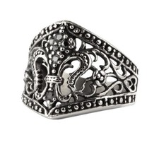 Gothic Ring Fleur-de-Lys