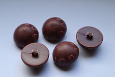 10 Kunststoff-Knöpfe