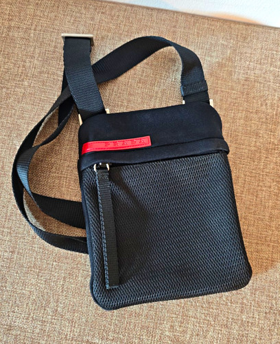 Prada herren umhängetasche - prada,