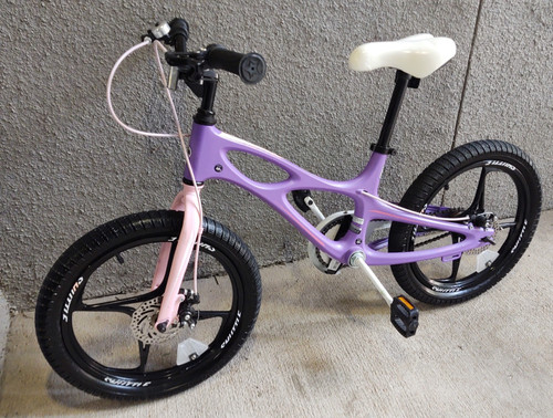 Royal baby bicycle bike space - royal, "space
