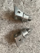 Rizoma Fußrasten Adapter für