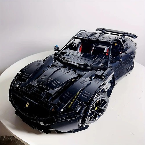 Super rennwagen f12 - super,
