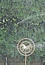 Wassersprinkler Kupfer Höhe 80 cm  Ø  30 cm