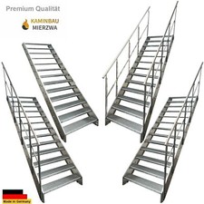 Premium Stahlwangen - Treppe 13 Stufen Breite 60-140cm Höhe 247cm Außen Geländer