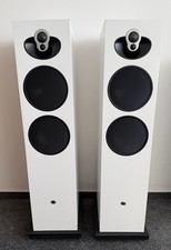 Linn Majik  140 Standlautsprecherpaar in Weiss inkl. Metallstands (Upgrade)