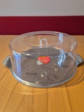 Torten und Frischhalteplatte