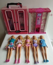 5 BARBIES MATTEL PUPPEN 2 KLEIDER/SCHUH/TASCHEN KOFFER PINK MEGA ZUBEHÖR