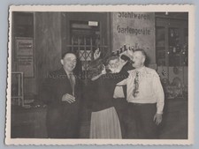 Sociable Group with Box of