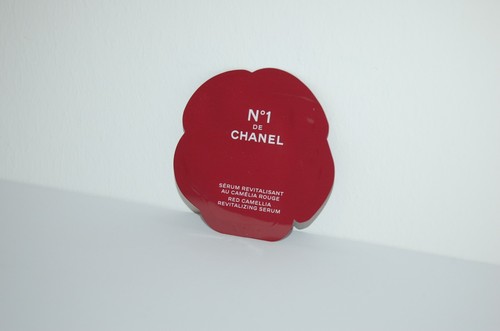 Chanel 1 revitalisierende - no.,