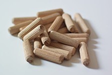 HOLZDÜBEL Riffel DÜBEL 8 x 30 mm Buche