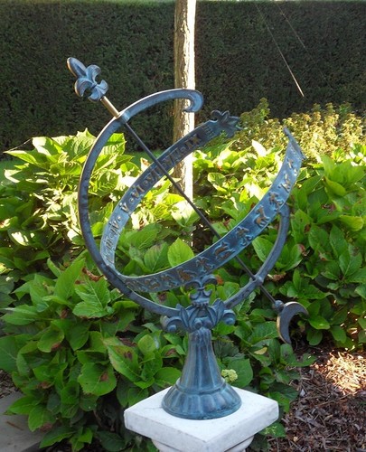Sonnenuhr aus bronze - sonnenuhr,