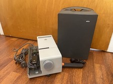 Braun Diaprojektor D25 im Tragekoffer - ca.1960er  + Fernbedienung