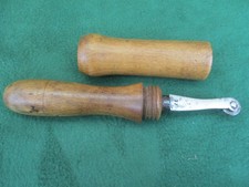 WERKZEUG VOM SATTLER UND SCHUSTER  PROFILRAD