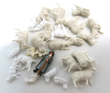 ca 25 Figuren "Schafe, Ziegen