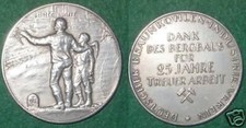 versilberte Medaille Bergbau