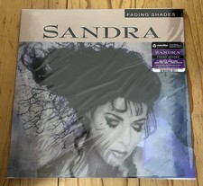Sandra | Fading Shades |