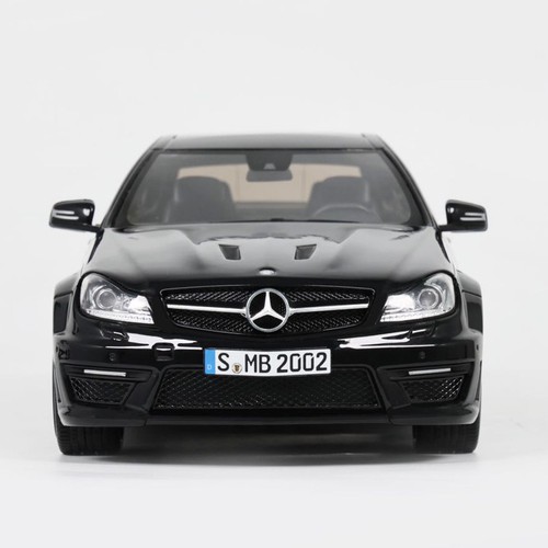Mercedes c63 amg edition - 1:18,