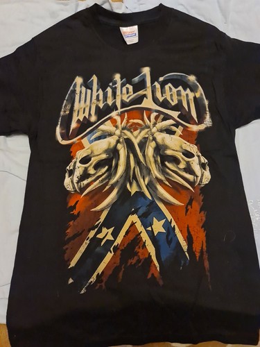 White lion shirt - lion, size