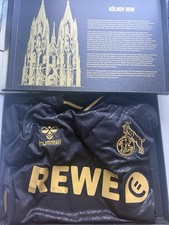 1. FC Köln Trikot Dom Größe