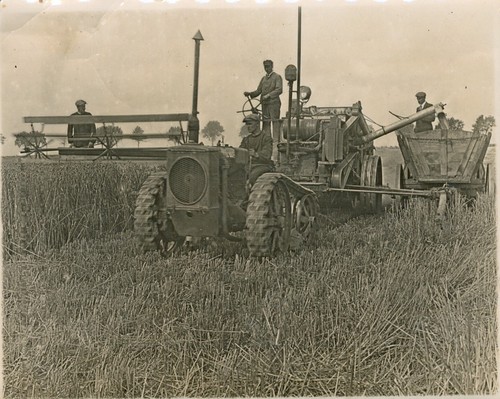 Foto fahrzeug kfz traktor - kfz,