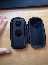 Insta360 One X2 360° Grad-Kamera - mit Zusatz Akkus und Action Cam Halterung