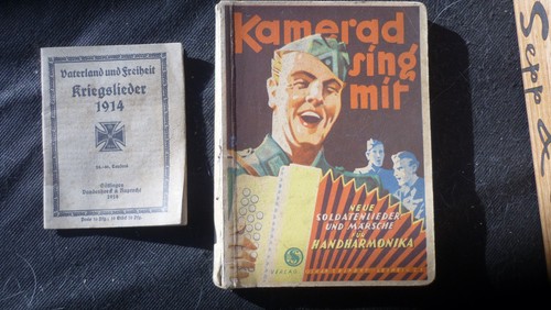 Altes liederbuch kamerad - 2,