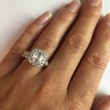 Frauen Jahrestag 2,35Kt