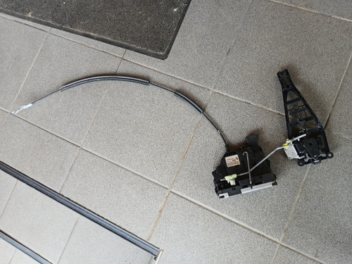 Opel corsa türschloss links - opel,
